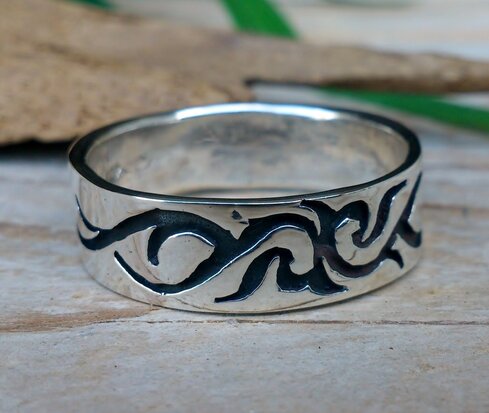 biker ring