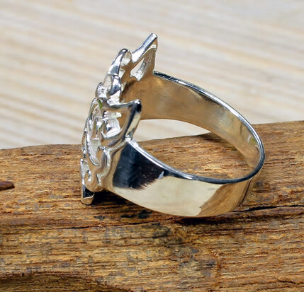 zilveren ring met vlinder