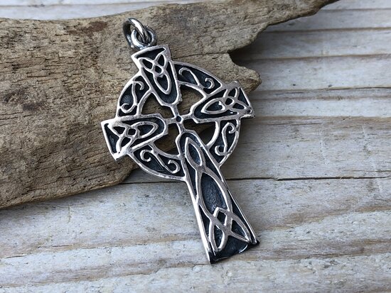 zilveren hanger keltisch kruis