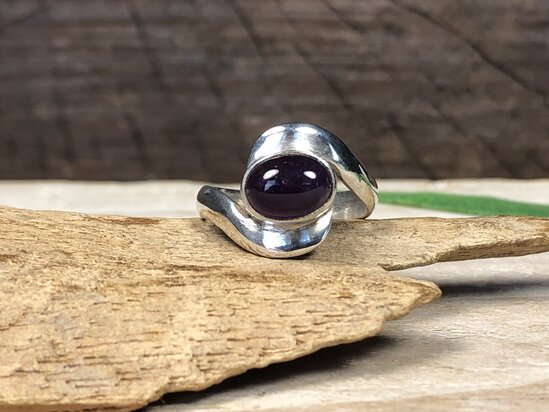 kleine ring met steen