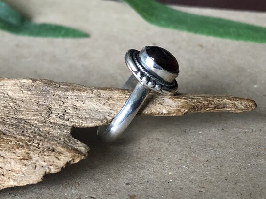 kleine zilveren ring.