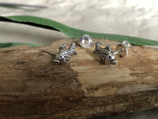 oorbellen vis zilver