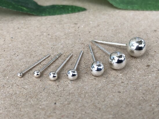 echt zilveren oorstekers gladde bolletjes