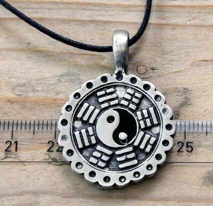 yin yang kettinghanger