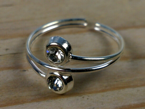 teenring met steentjes