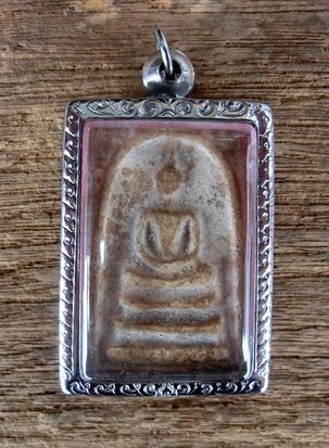 amulet budha