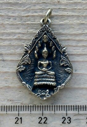 budha ketting