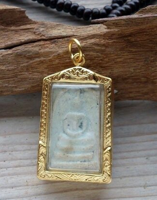 budha amulet