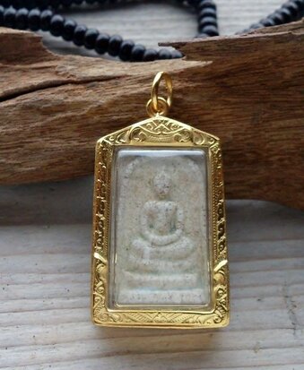 budha amulet