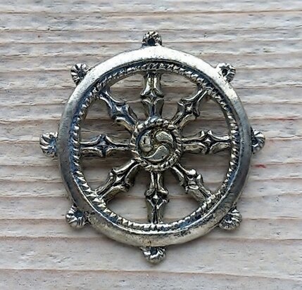 wheel of dharma ketting hanger