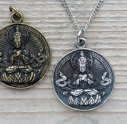 budha ketting