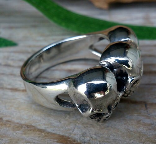 skullring