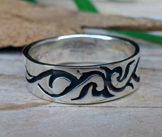 biker ring