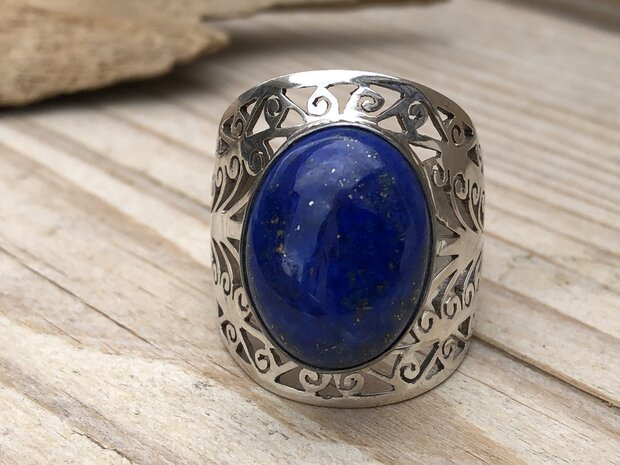 ring blauwe steen