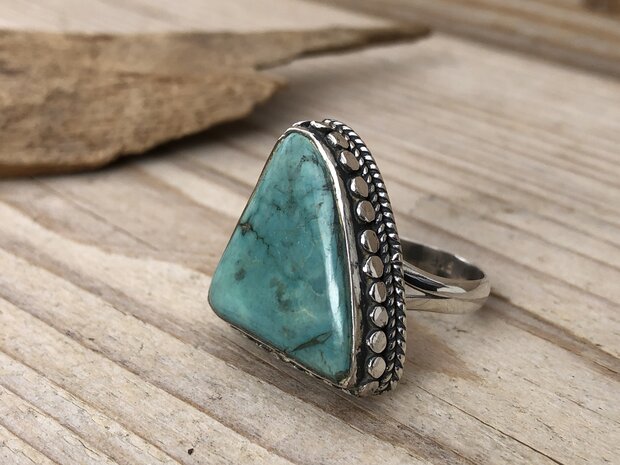 ring met turquoise steen