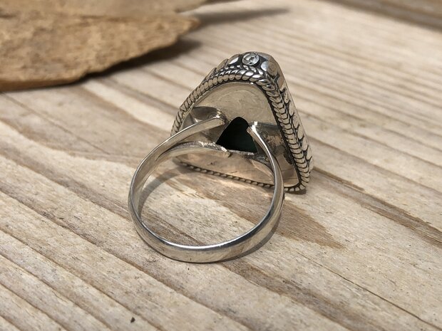 zilveren ring met steen