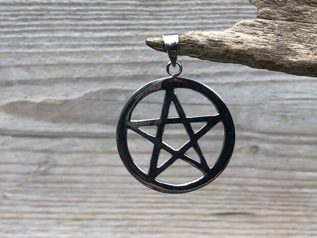 pentagram kettinghanger