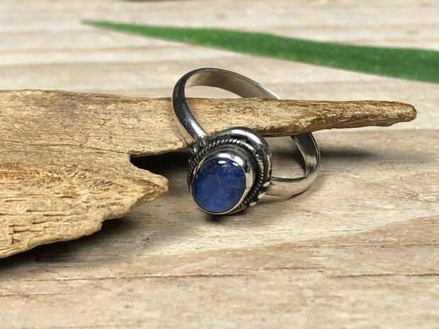 pinkring labradoriet zilver (maat 16)