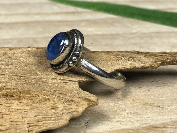 pinkring labradoriet zilver (maat 16)