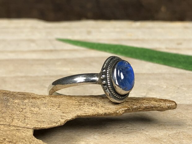 pinkring labradoriet zilver (maat 16)