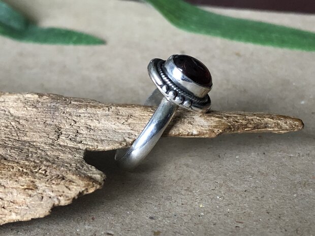 kleine zilveren ring.