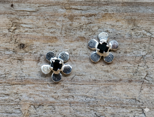 bloemen oorknopjes