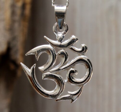 aum sieraden