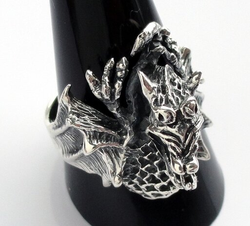 ring draak