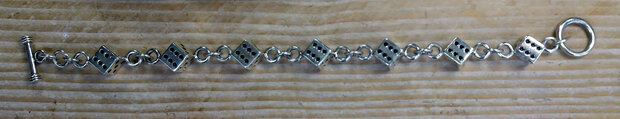 dobbelsteentjes armband zilver