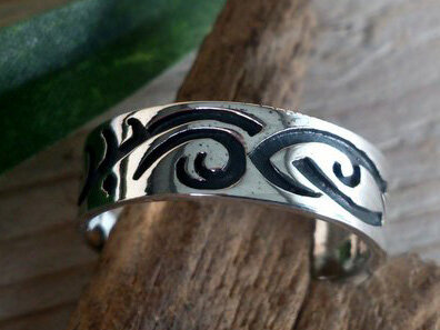 ring tribal zilver (maat 17)