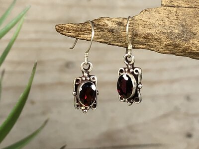 oorbellen donkerrood zilver