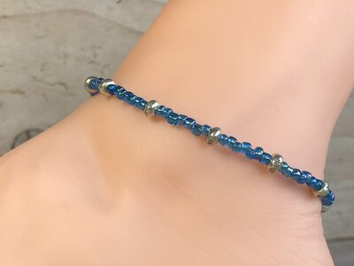 enkelketting kraaltjes blauw zilver