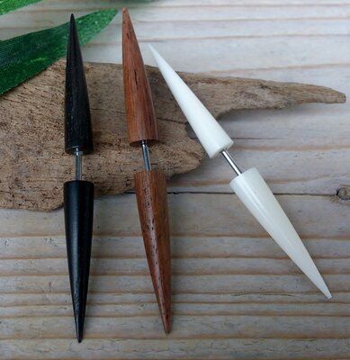 oorpiercing spike per stuk