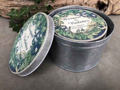 set twee opbergblikjes