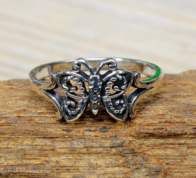 zilveren vlinder ring (maat 16¼ - 17¼ - 18¾)