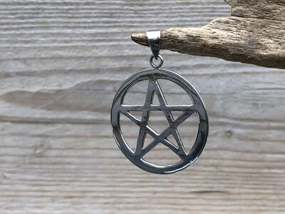 hanger pentagram zilver 34 mm