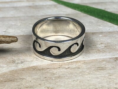 zilveren ring golven (maat 16)