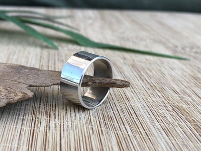 ring zilver glad (maat 15-15¼-15½-15¾-16½-16¾) v.a. 15,50