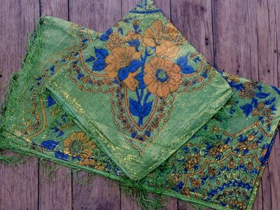 sjaal goud | groen-oranje-blauw