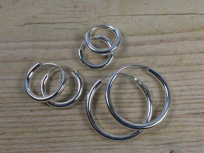 3 mm oorringetjes zilver Ø 18-20-30 mm v.a.