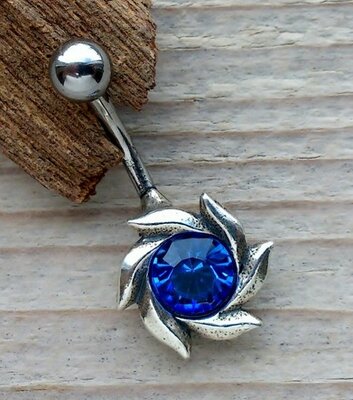 navelpiercing bloem zilver blauw